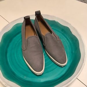 Mocassins Everlane Nubuck Gris Taille 5.5 - Cuir, Semelle Anti-dérapante, Fabriqué En Italie, Occasion